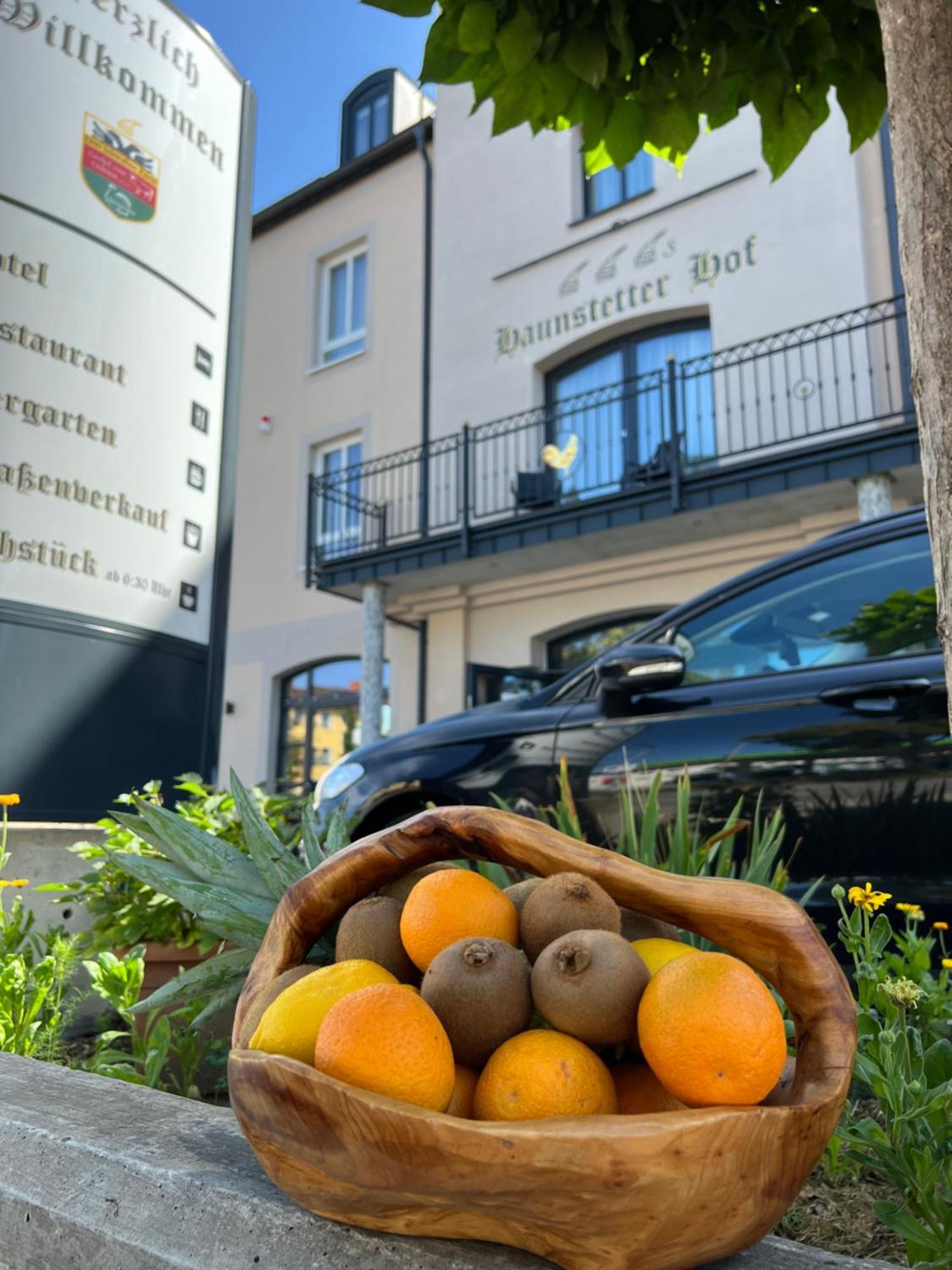 Hotel Haunstetter Hof Augsburg Bagian luar foto